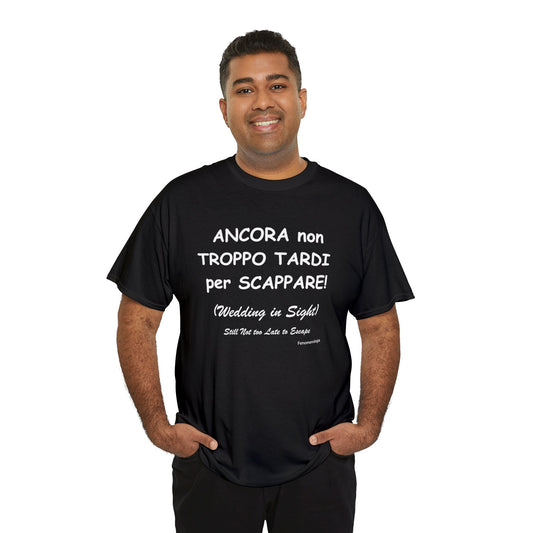 ANCORA non TROPPO TARDI  per SCAPPARE! Men T-Shirt - Fenomenologia Shop